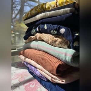 NWT Reseller Mystery Bundle Size Small